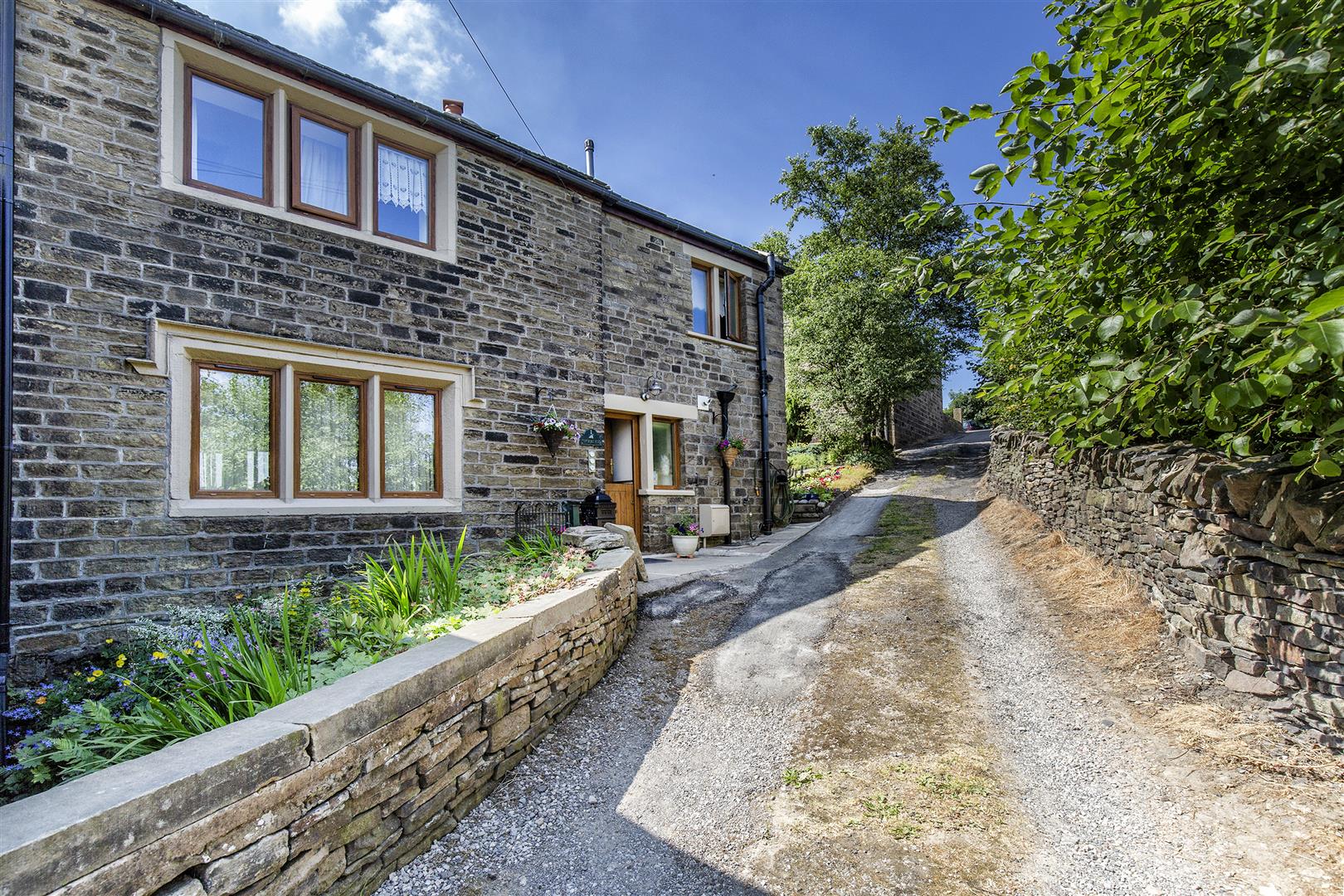 Houses for sale Huddersfield Property for sale Martin Thornton